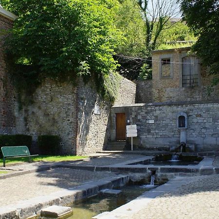 Gite La Petite Ourse - Gite De Charme Citadin Andenne Dış mekan fotoğraf